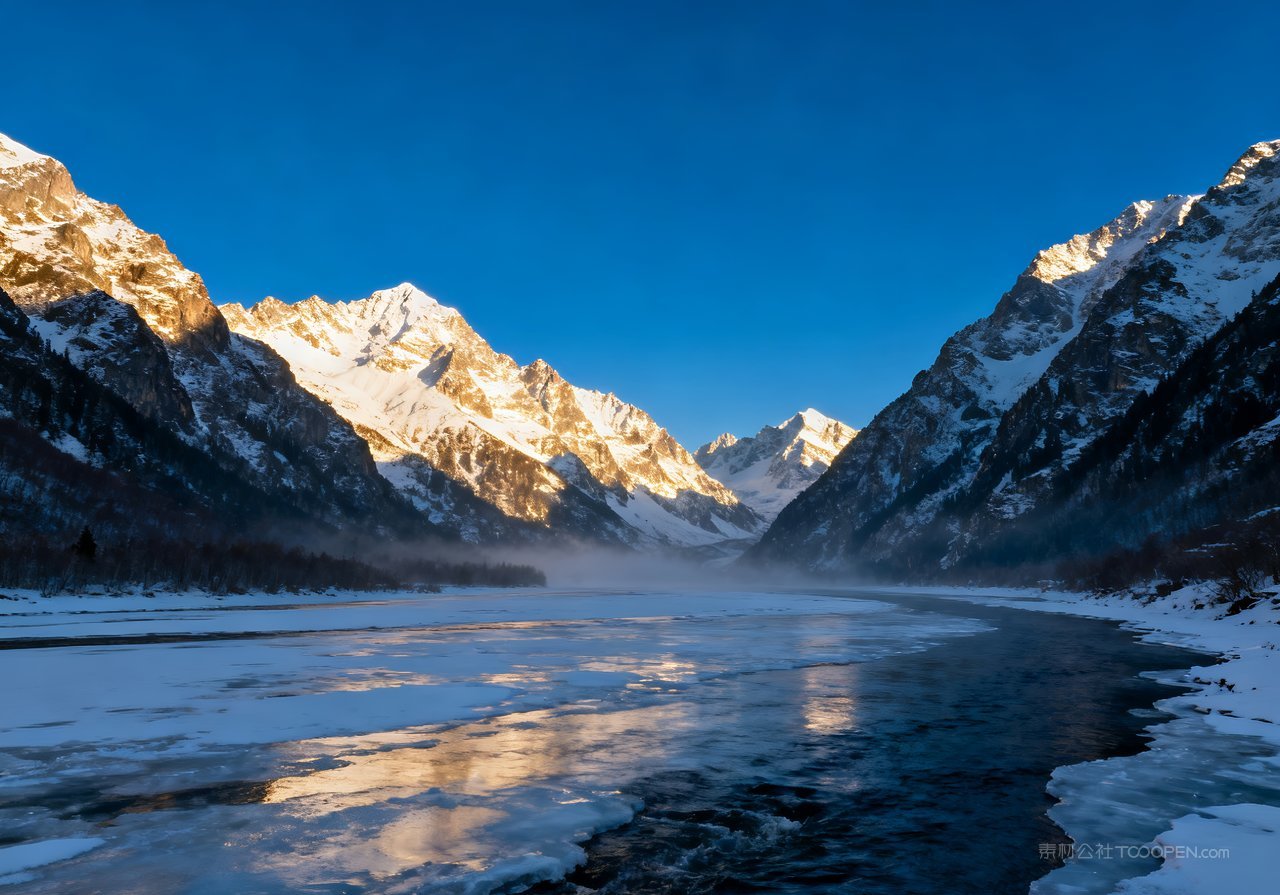 山水冬天唯美风景雪景河流冬季山峰