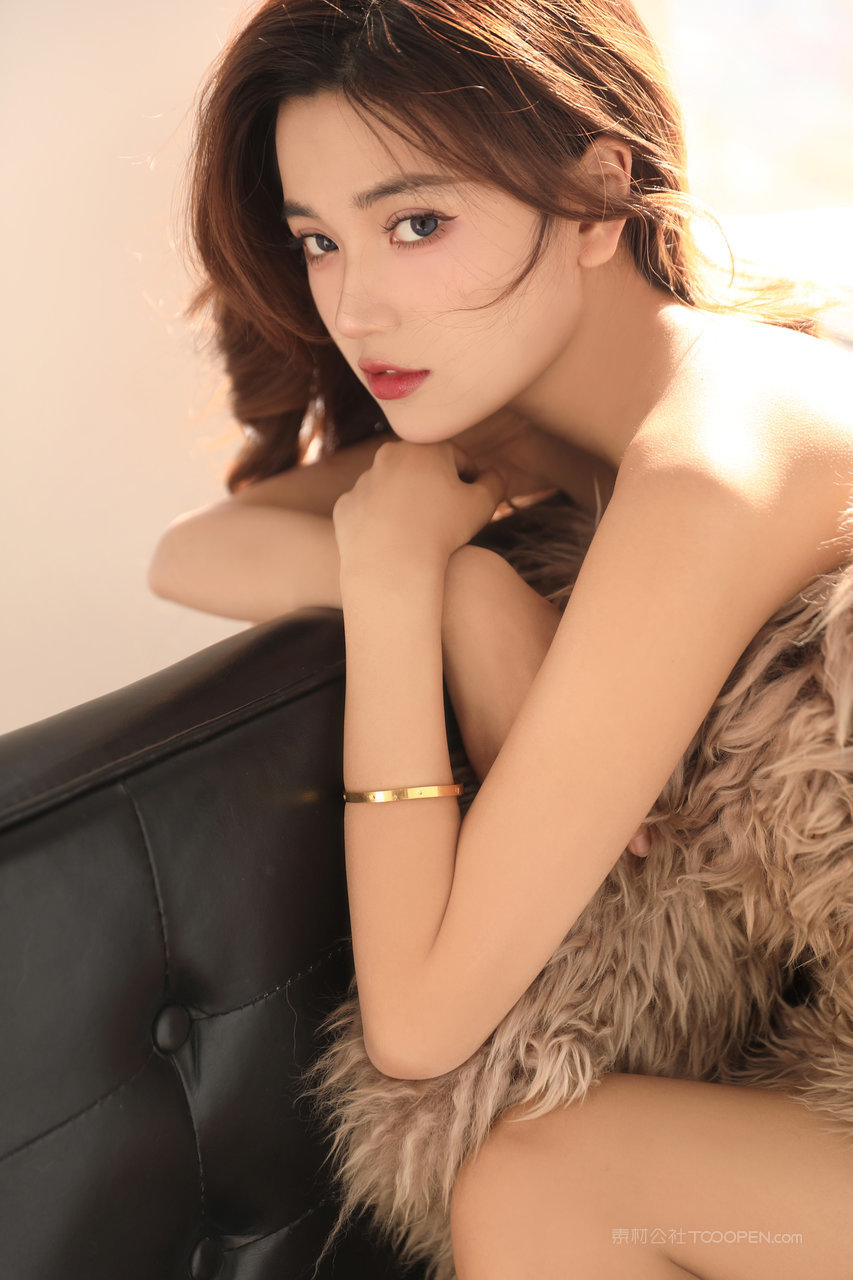 国内极品气质美女网红主播生活照图片