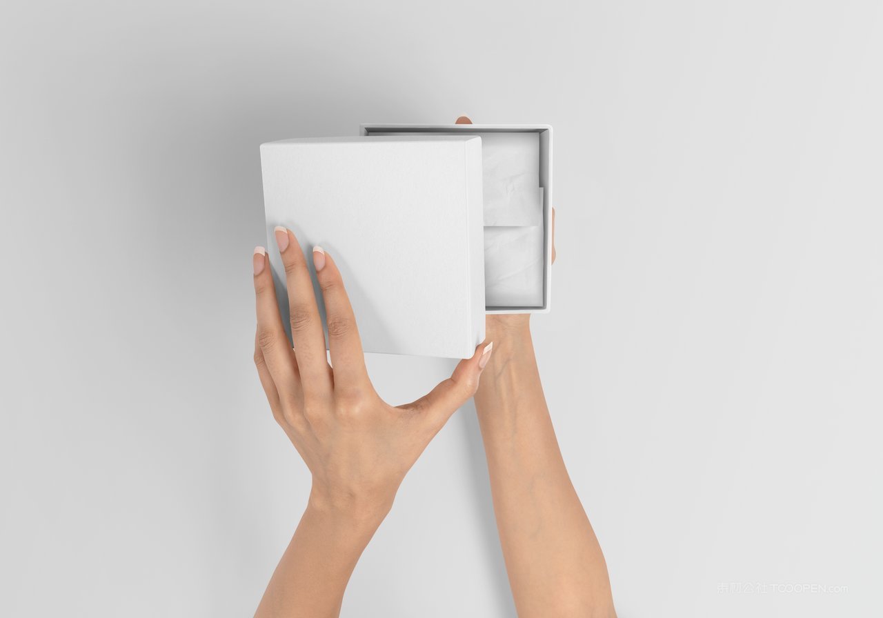 白色天地盖正方形盒子展示礼物包装样机 (1)