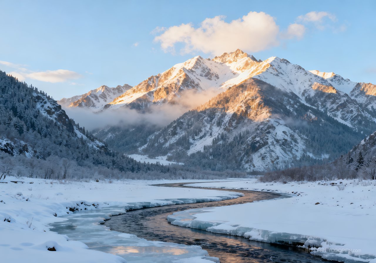 山水雪景唯美山峰冬季河流冬天自然风景
