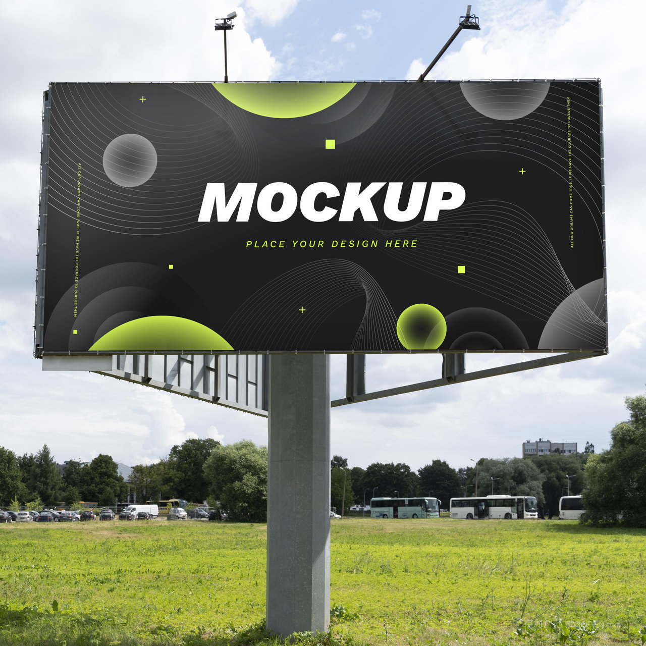 草坪上的户外广告牌贴图样机