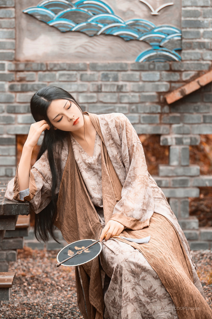 午间小憩的唯美古装美女高清图片