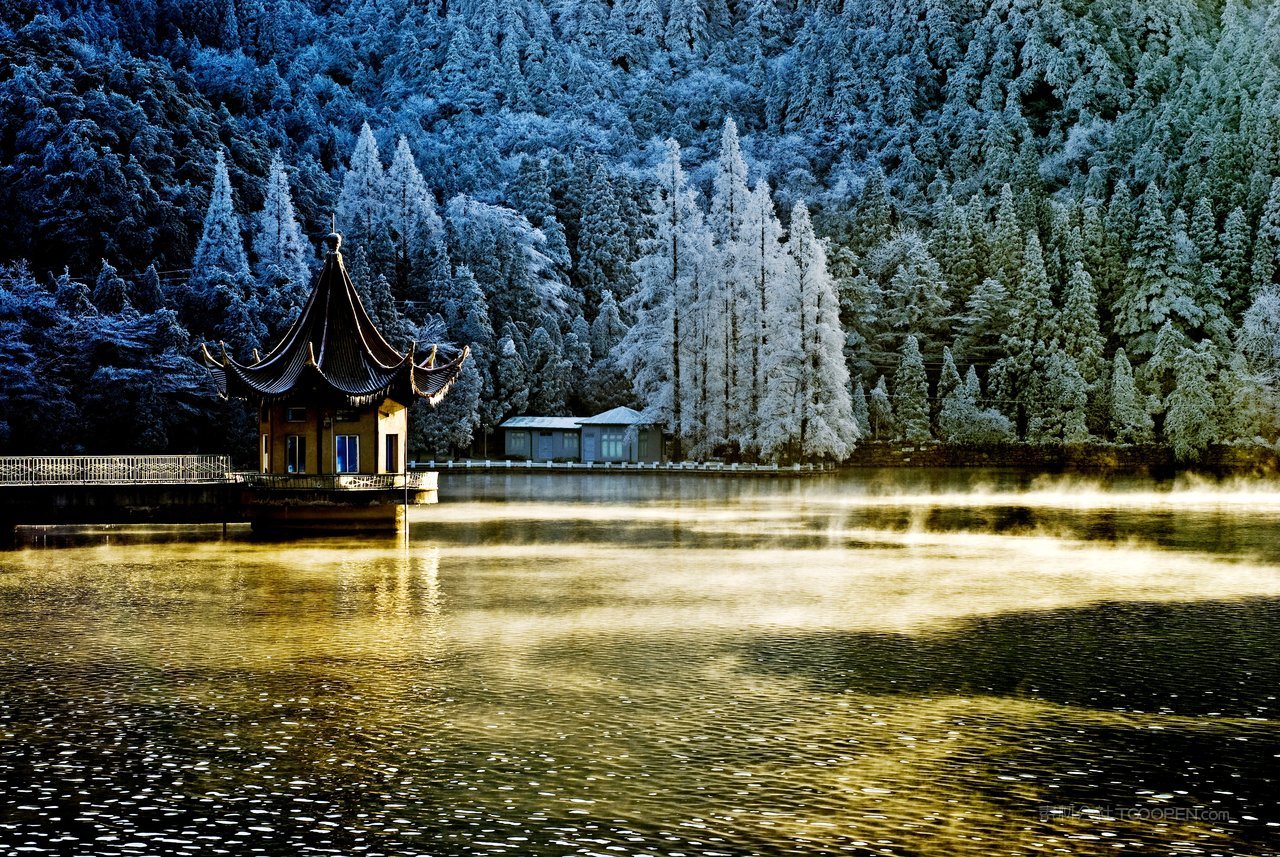 庐山芦林湖风景画图片