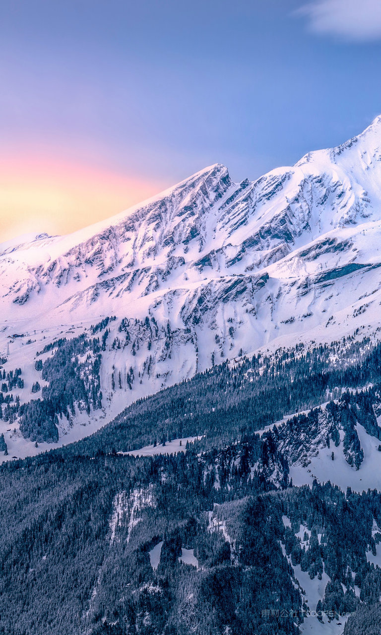 雪山高山山脉摄影图片