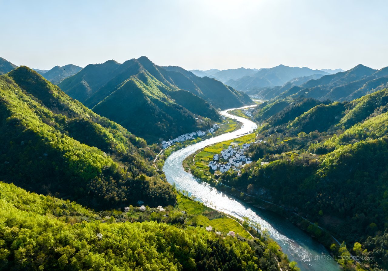 风景春季天空山水山峰唯美意境河流