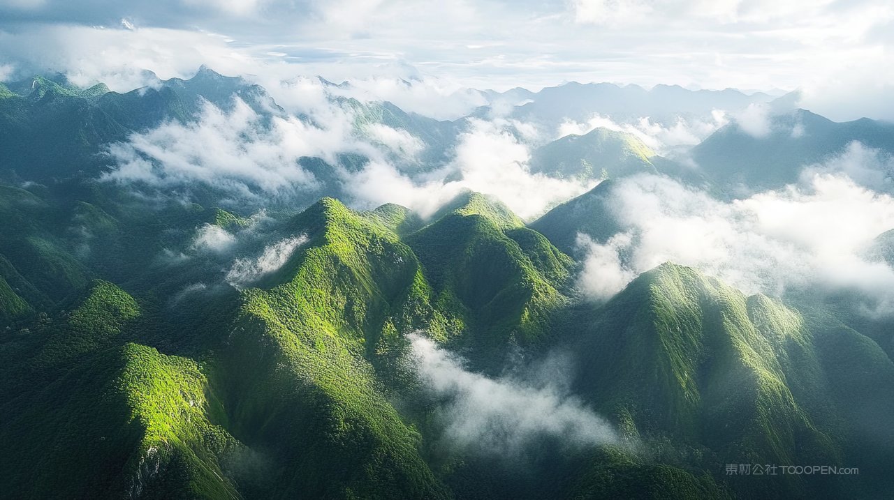 高山宁静天空自然山峰唯美群山风景山脉