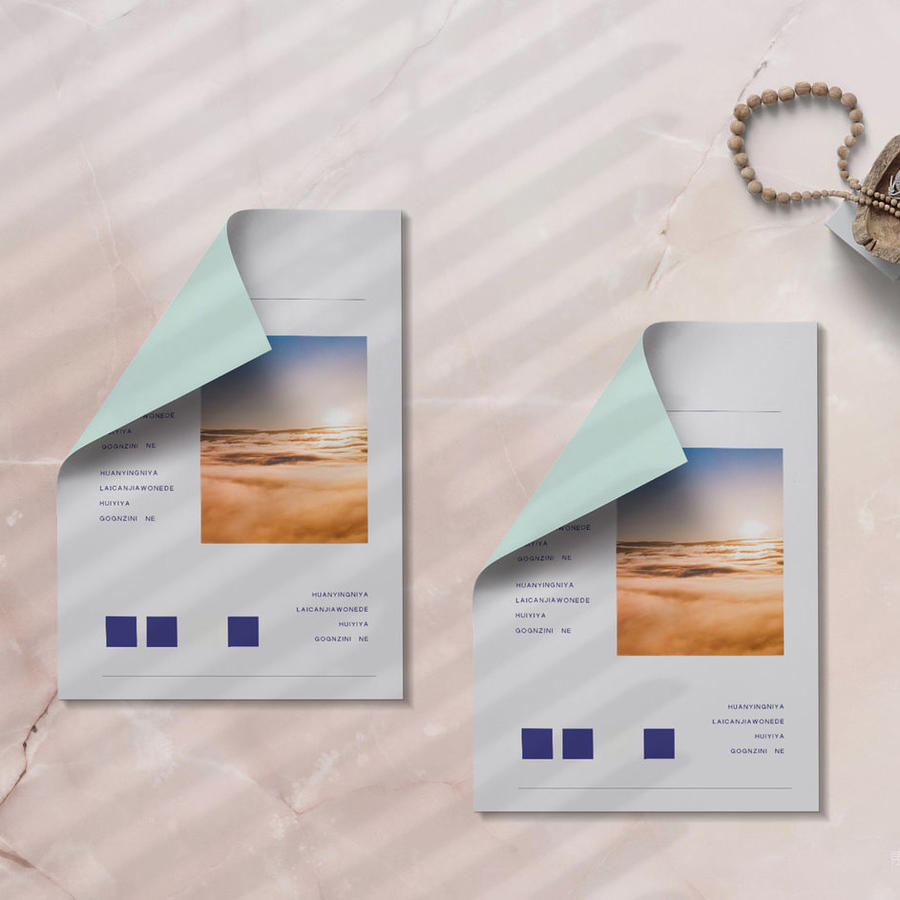 大理石面上的ins风单页贴图样机