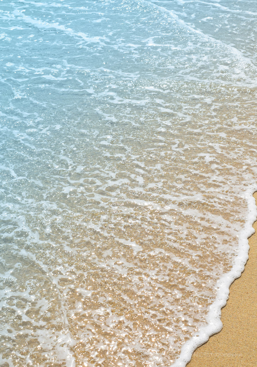 沙滩海边海景风景画图片