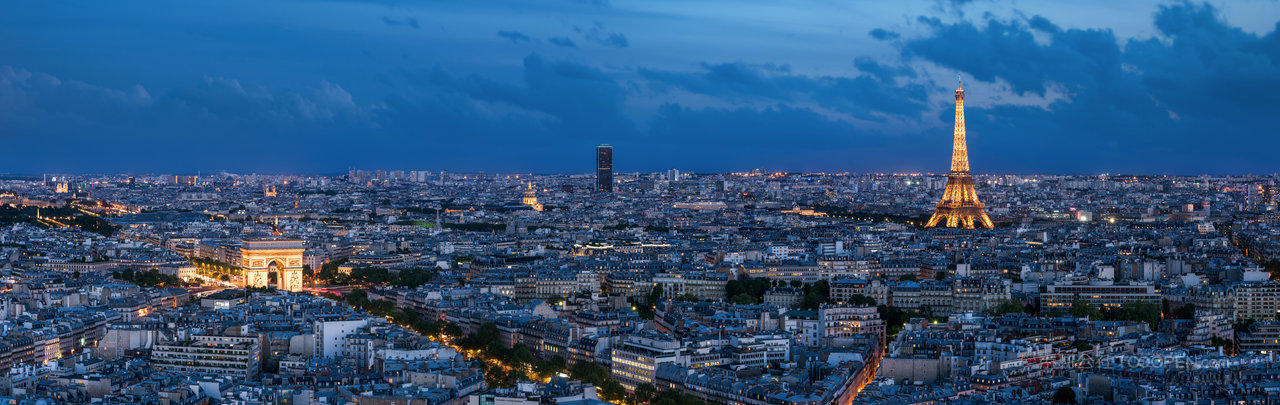 法国埃菲尔铁塔