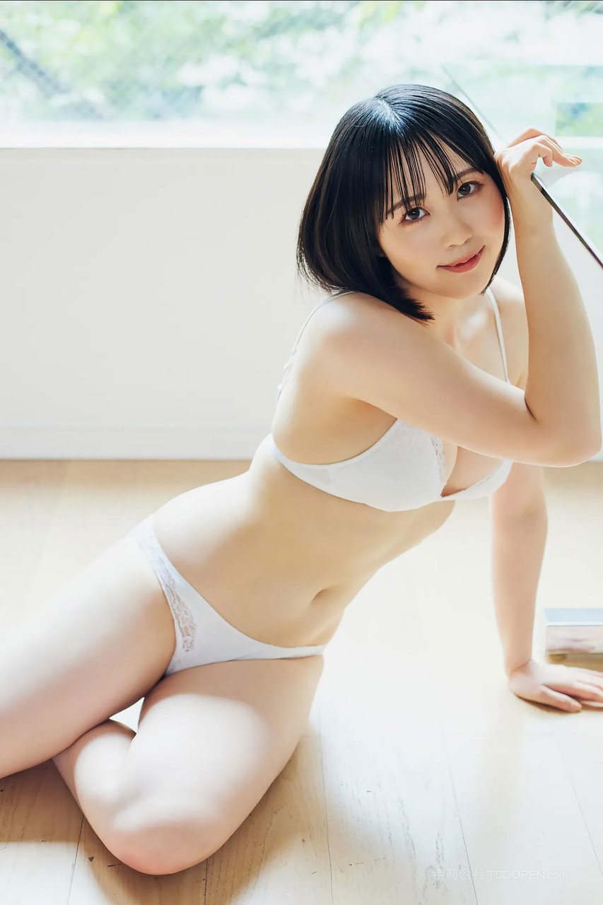 亚洲精品短发美女写真