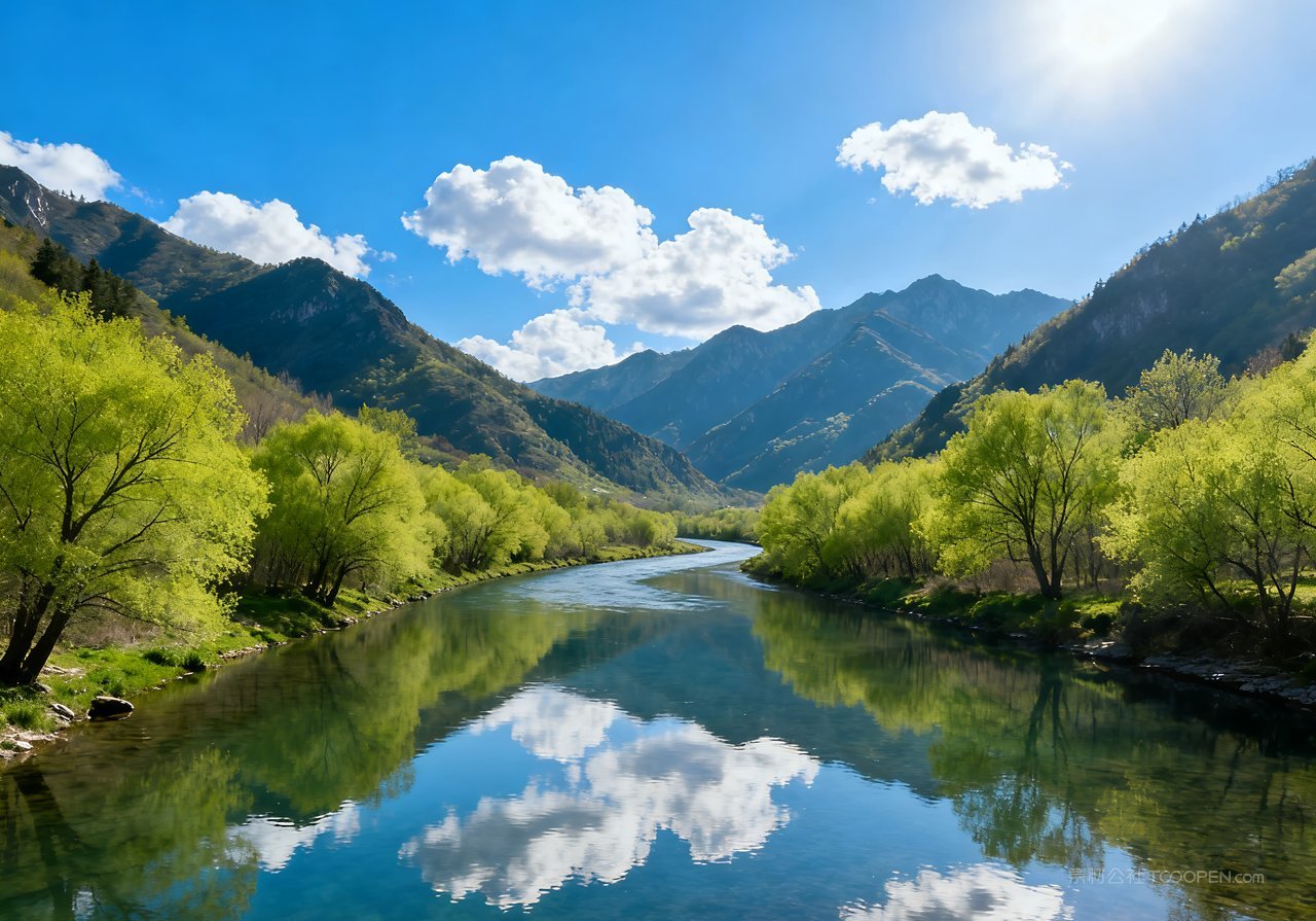山水山峰唯美意境风景天空春季河流