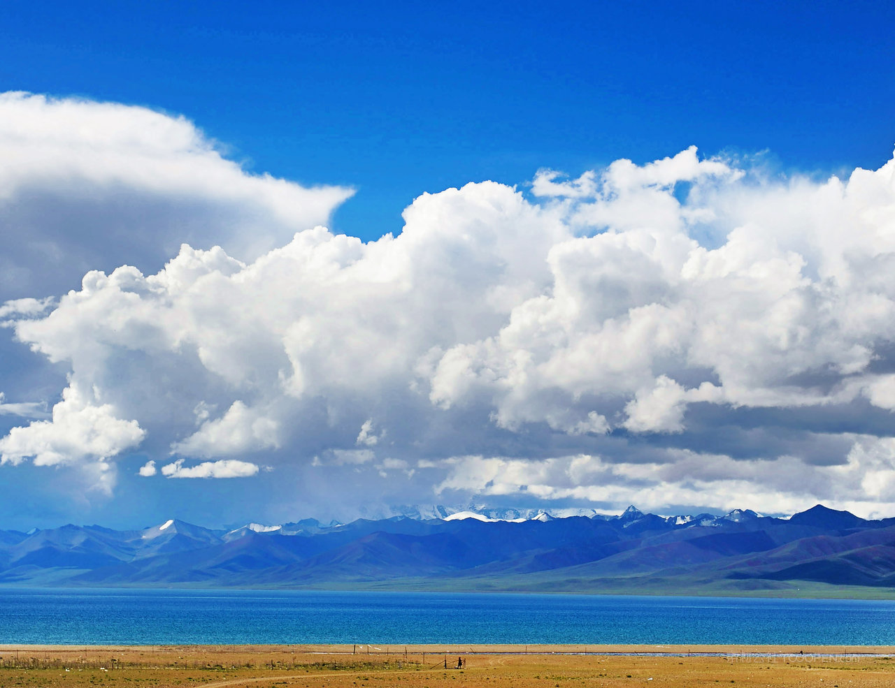 西藏纳木错风景画图片