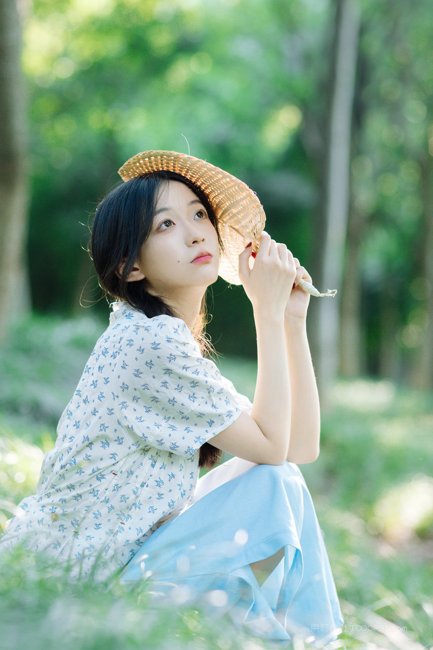 清纯美女户外写真