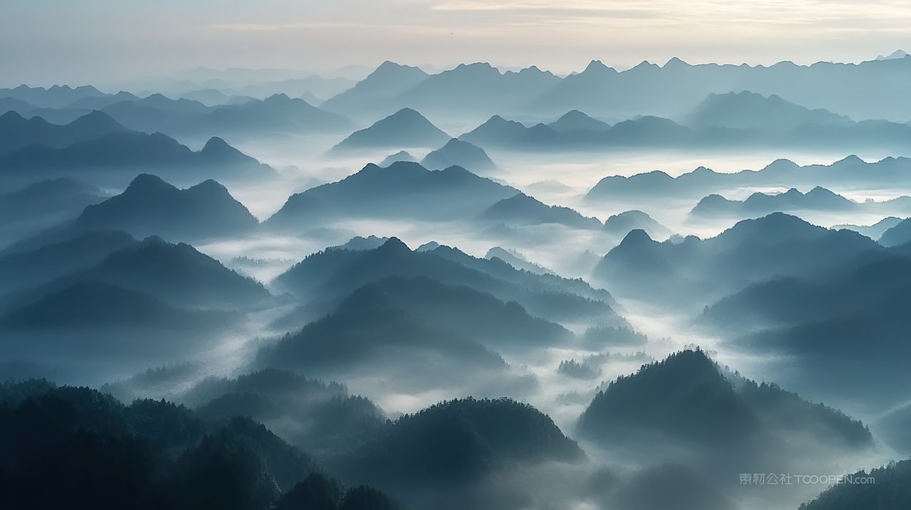高山山脉天空山峰宁静群山风景自然唯美