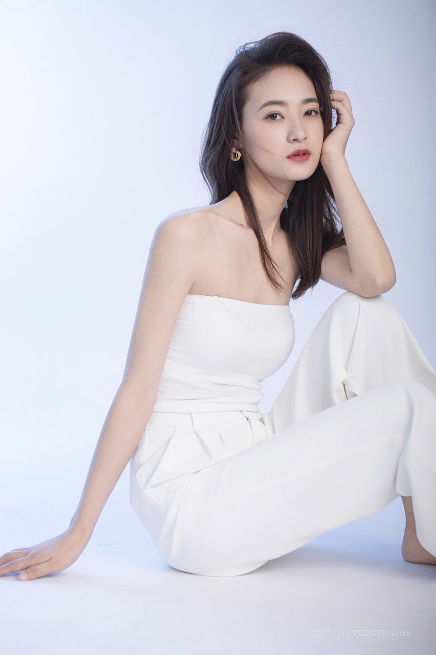 4k清纯美女模特