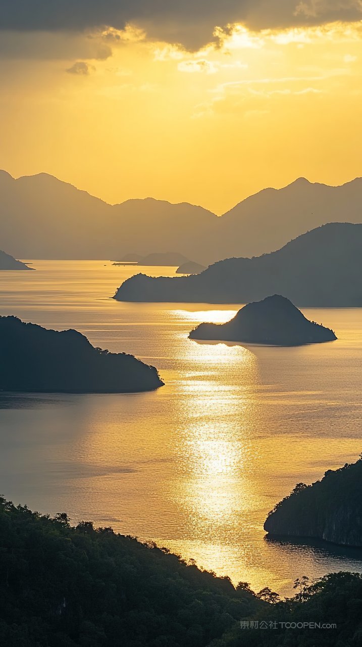 山峰唯美天空意境风景群山景观