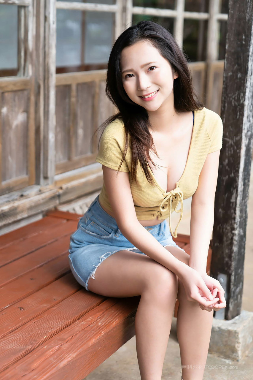 极品颜值牛仔裤美女