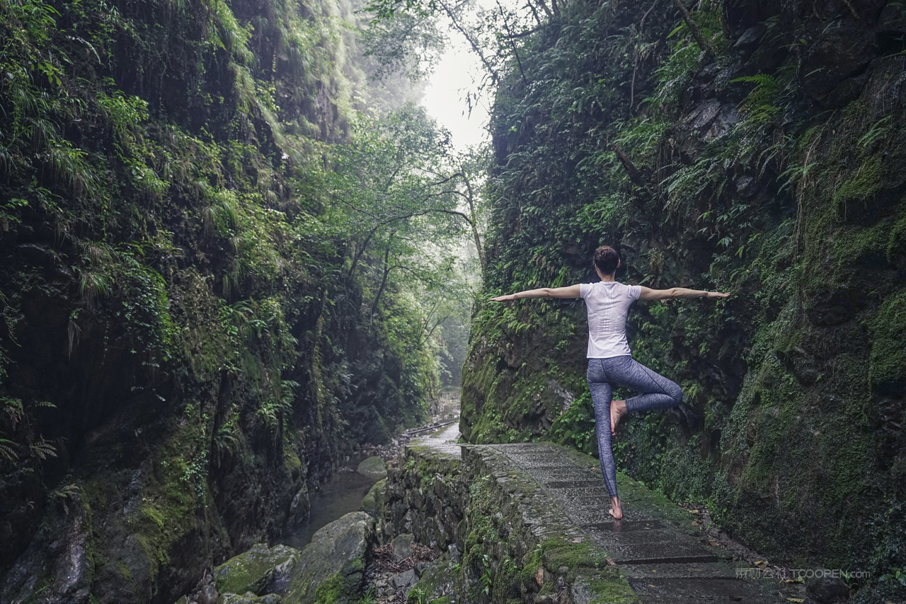 五泄景区瑜伽姿势