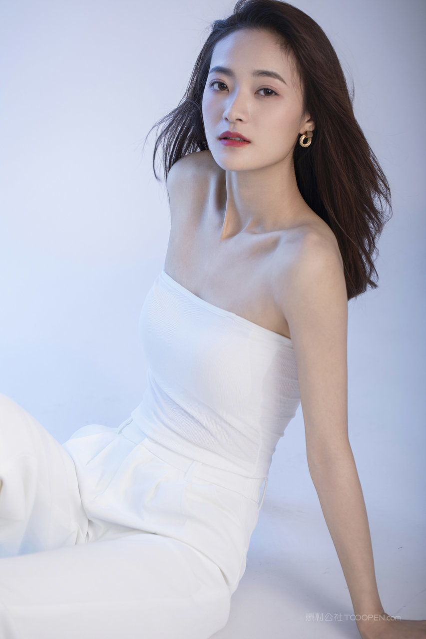 性感撩人气质美女图片