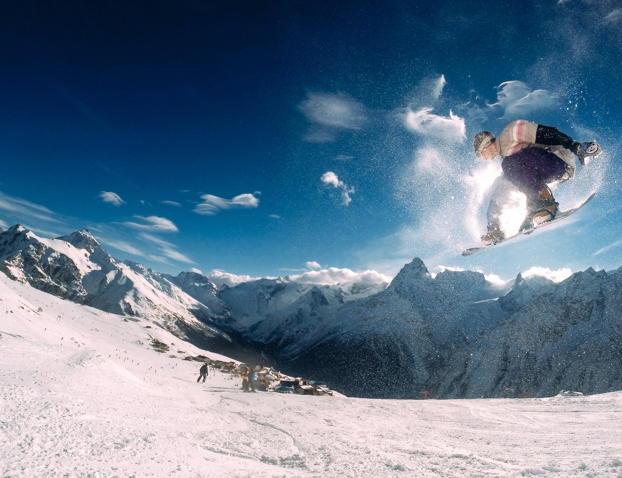 雪山风景画图片素材
