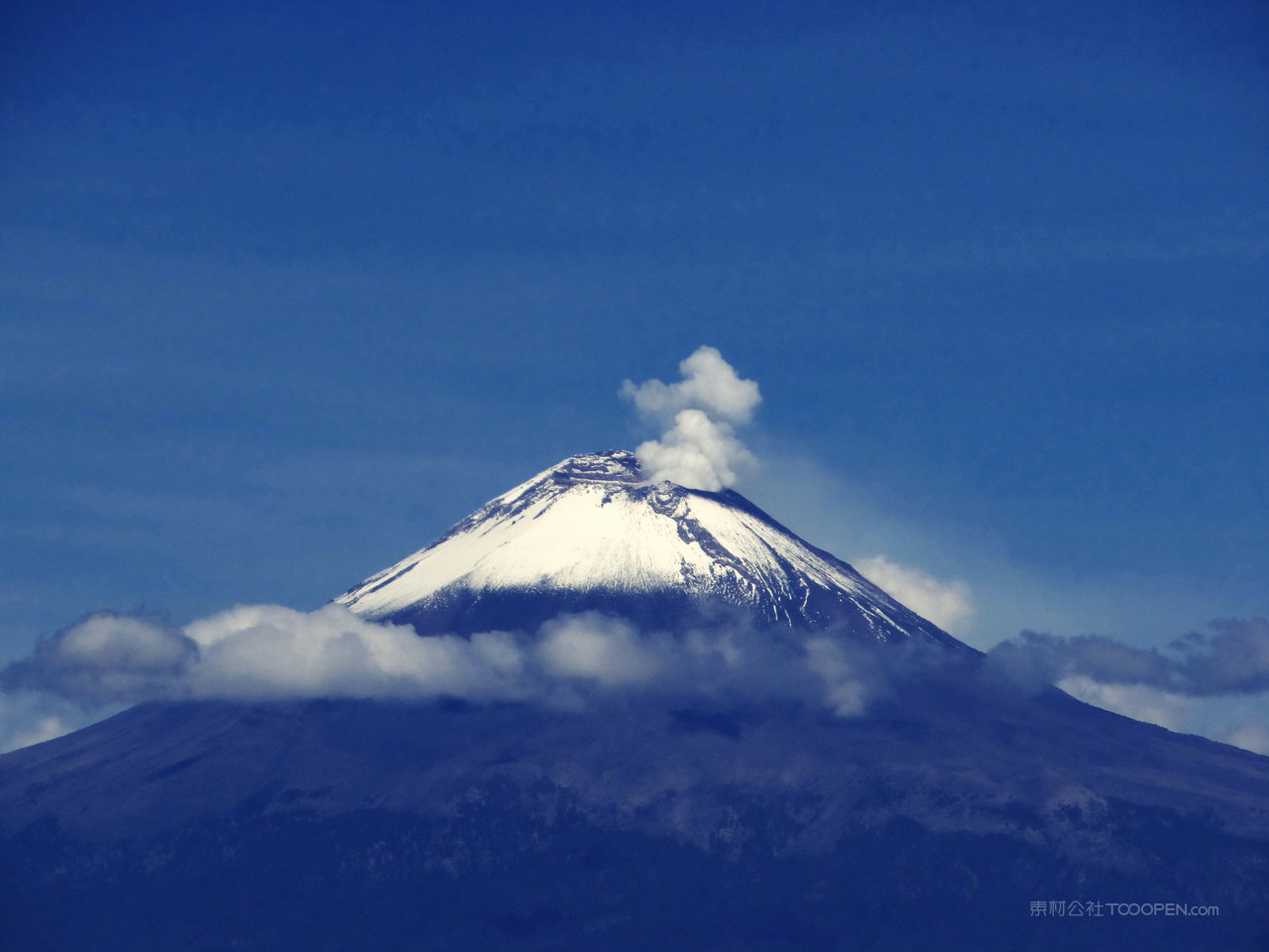 高清火山摄影图片