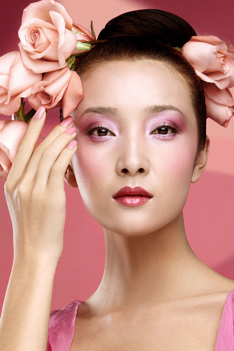 美容彩妆极品美女图片高清