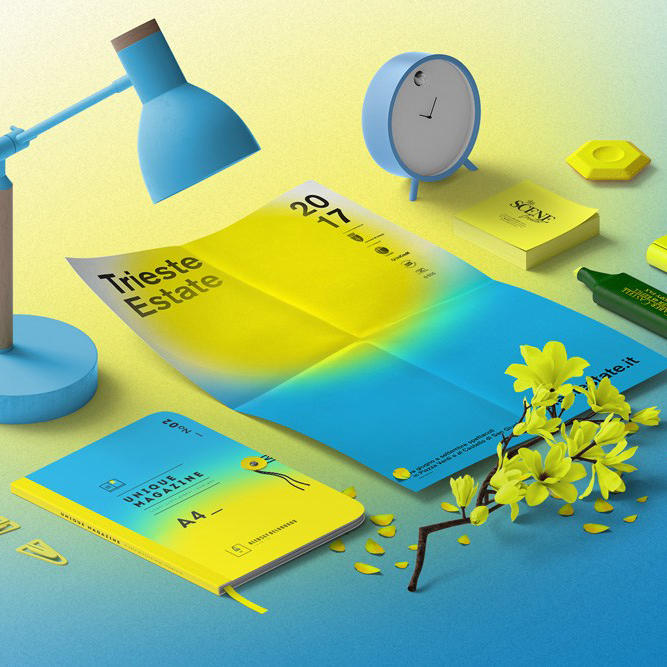 桌面海报宣传单笔记本封面便签纸台灯场景样机