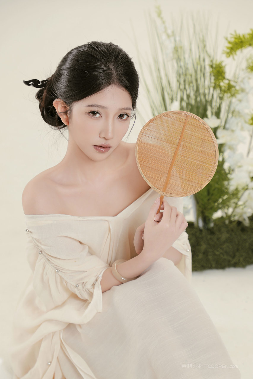 国风古韵美女气质写真