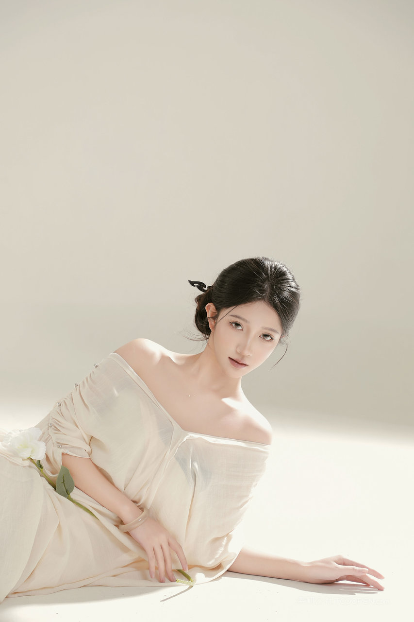 甜美气质女神高清图片