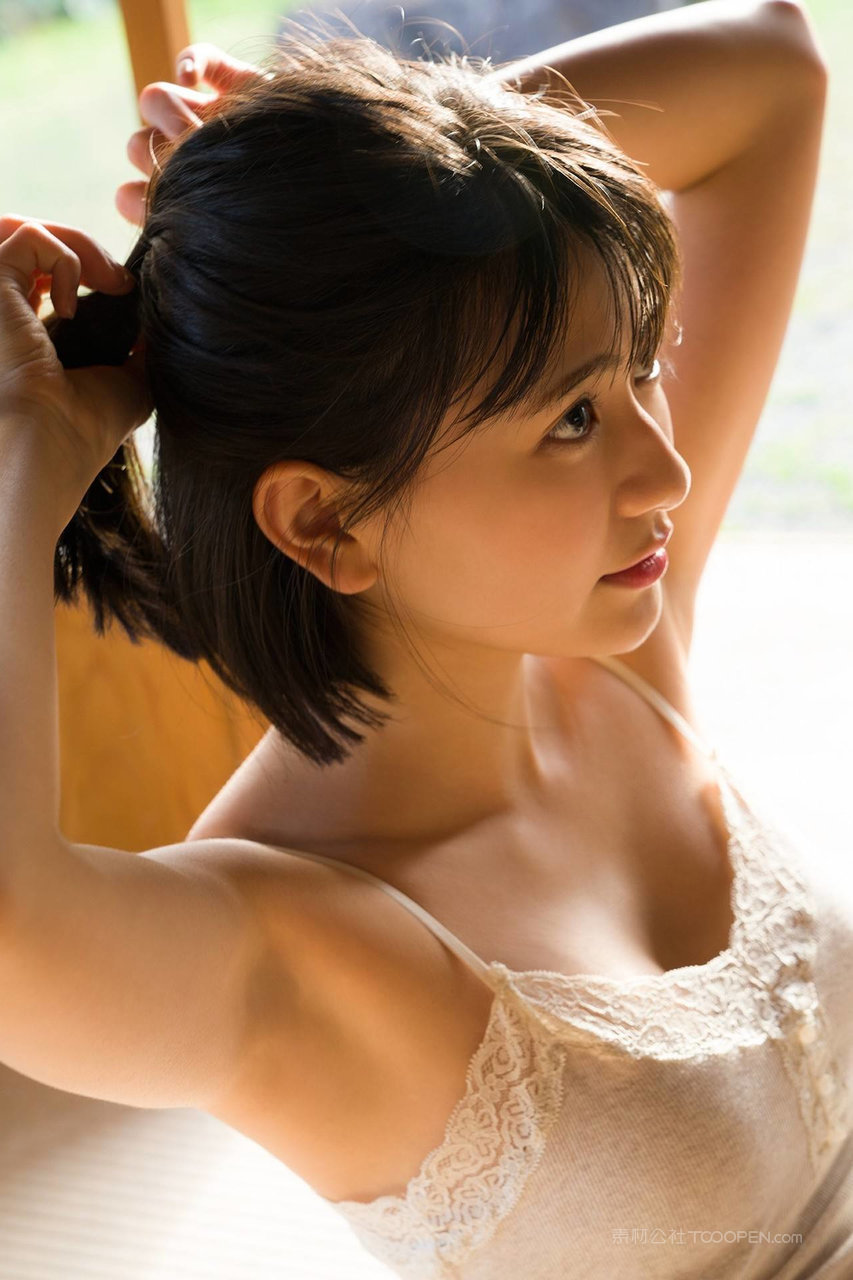 极品日本粉嫩美女三级明星自拍无码下载