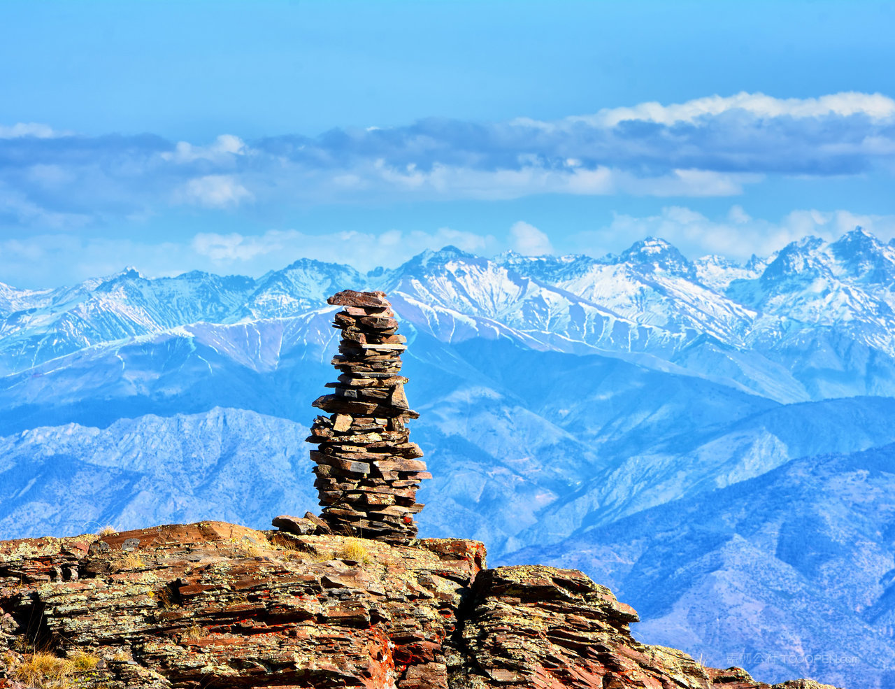 雪山风景画摄影图片