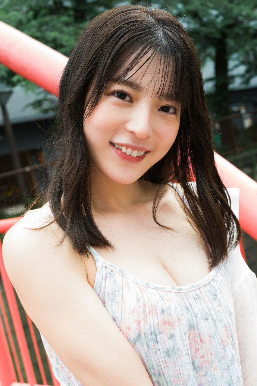 日本车模街拍图片