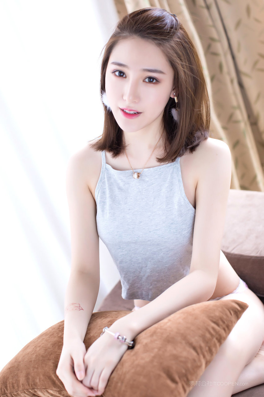 日韩极品美女人体艺术写真集下载