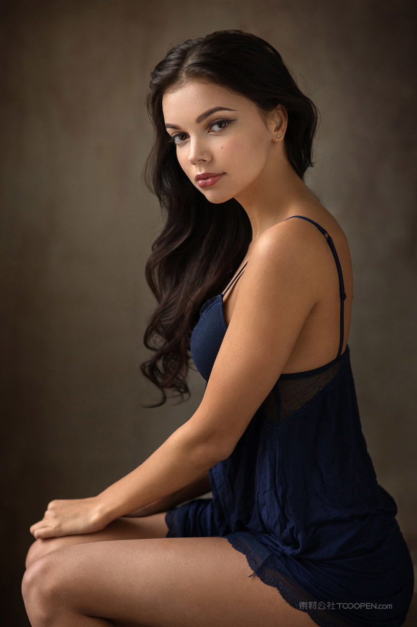 C0C0全球高清人体美女睡衣大胆艺术写真图片