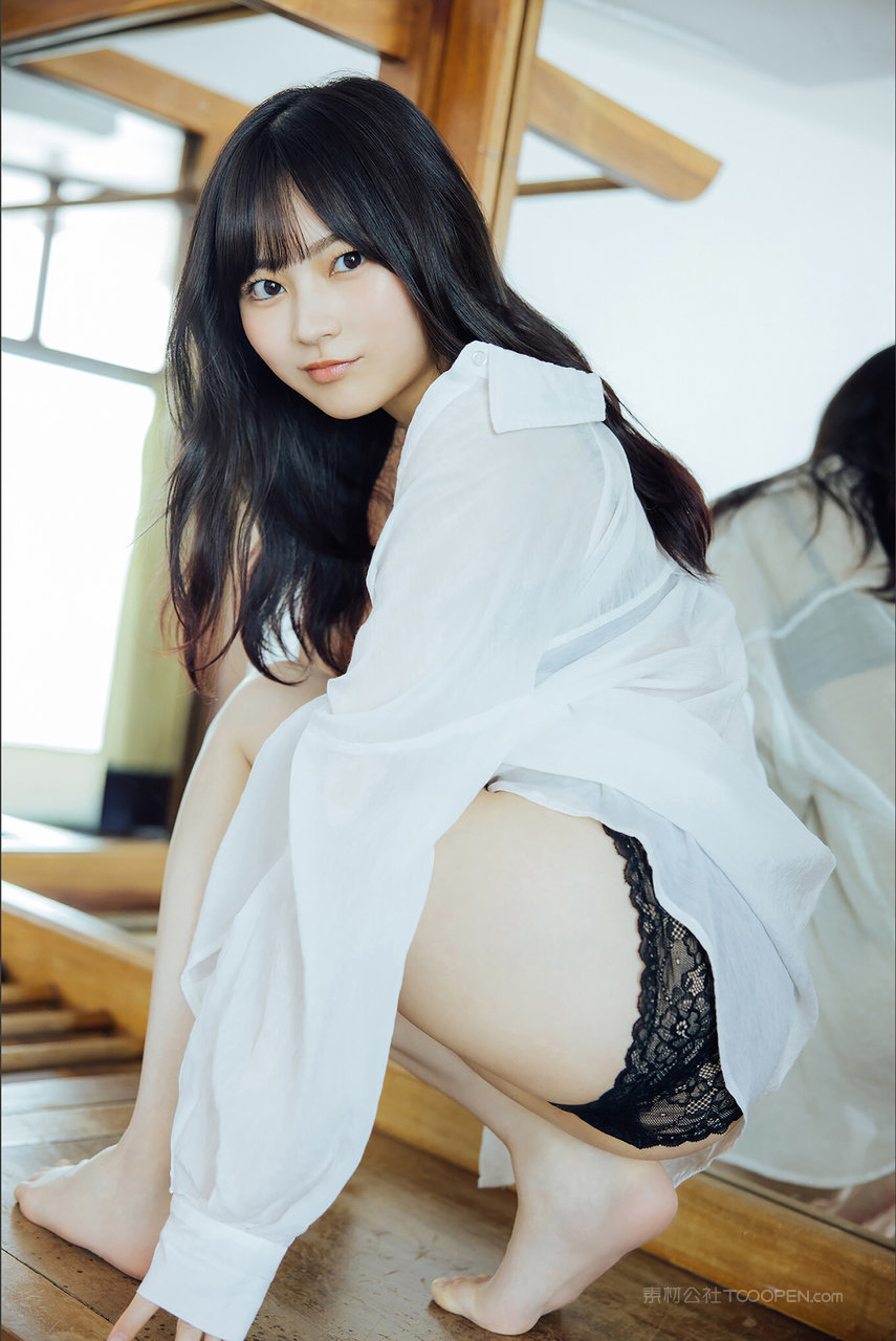 白衬衫美女诱惑图片