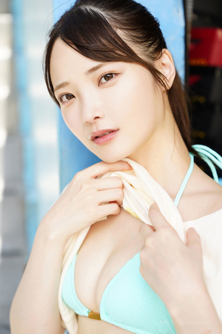 日韩在线嫩模私拍