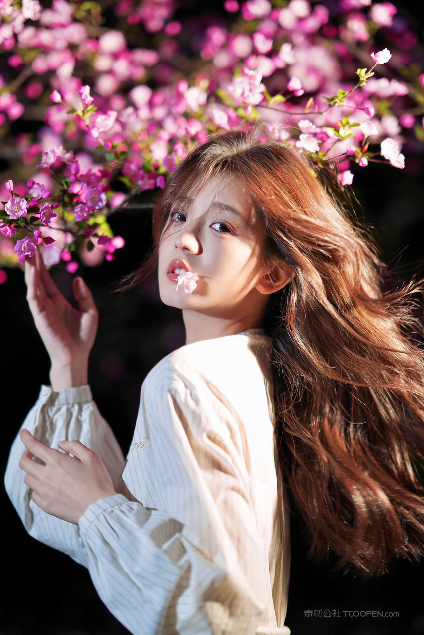 国产网红美女精美写真