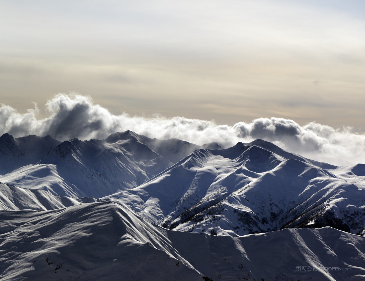 雪山雪景风景画素材