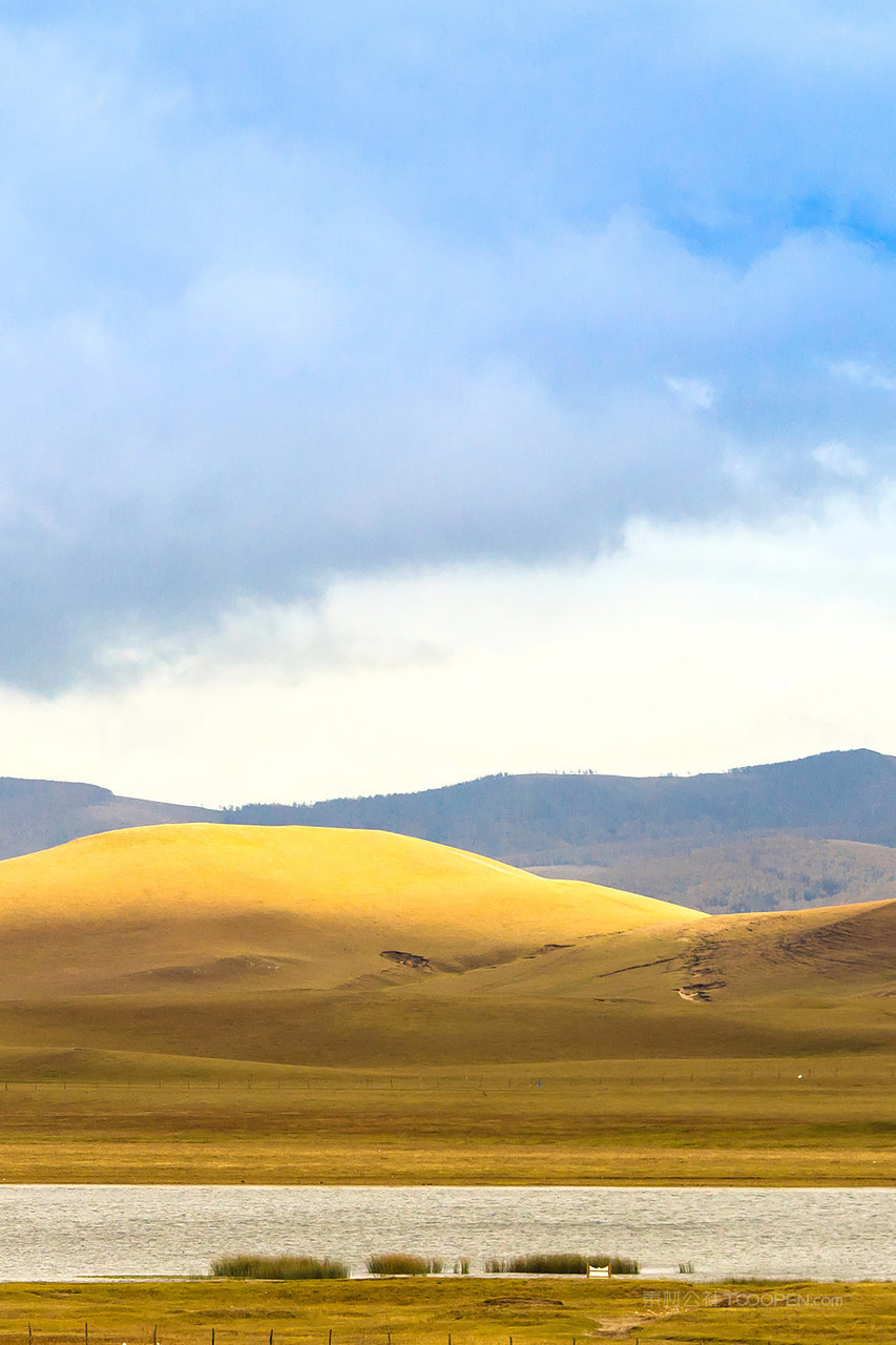 内蒙古自治区乌兰布统景区秋色