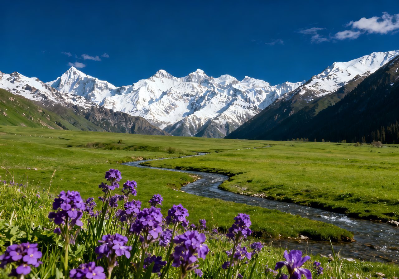 河流春天意境春意风景山峰唯美天空
