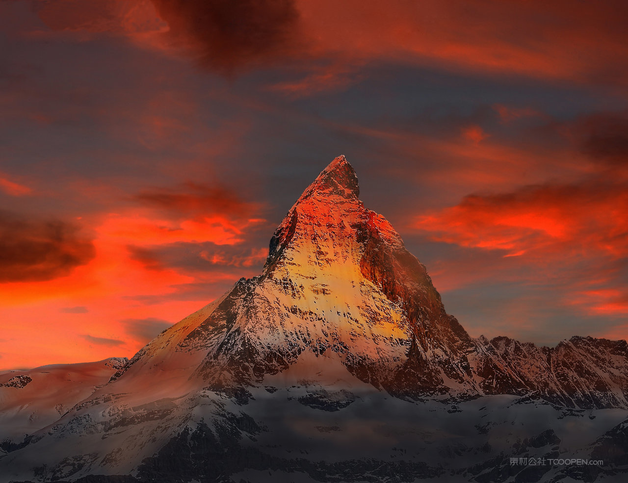 高清雪山大山风景画