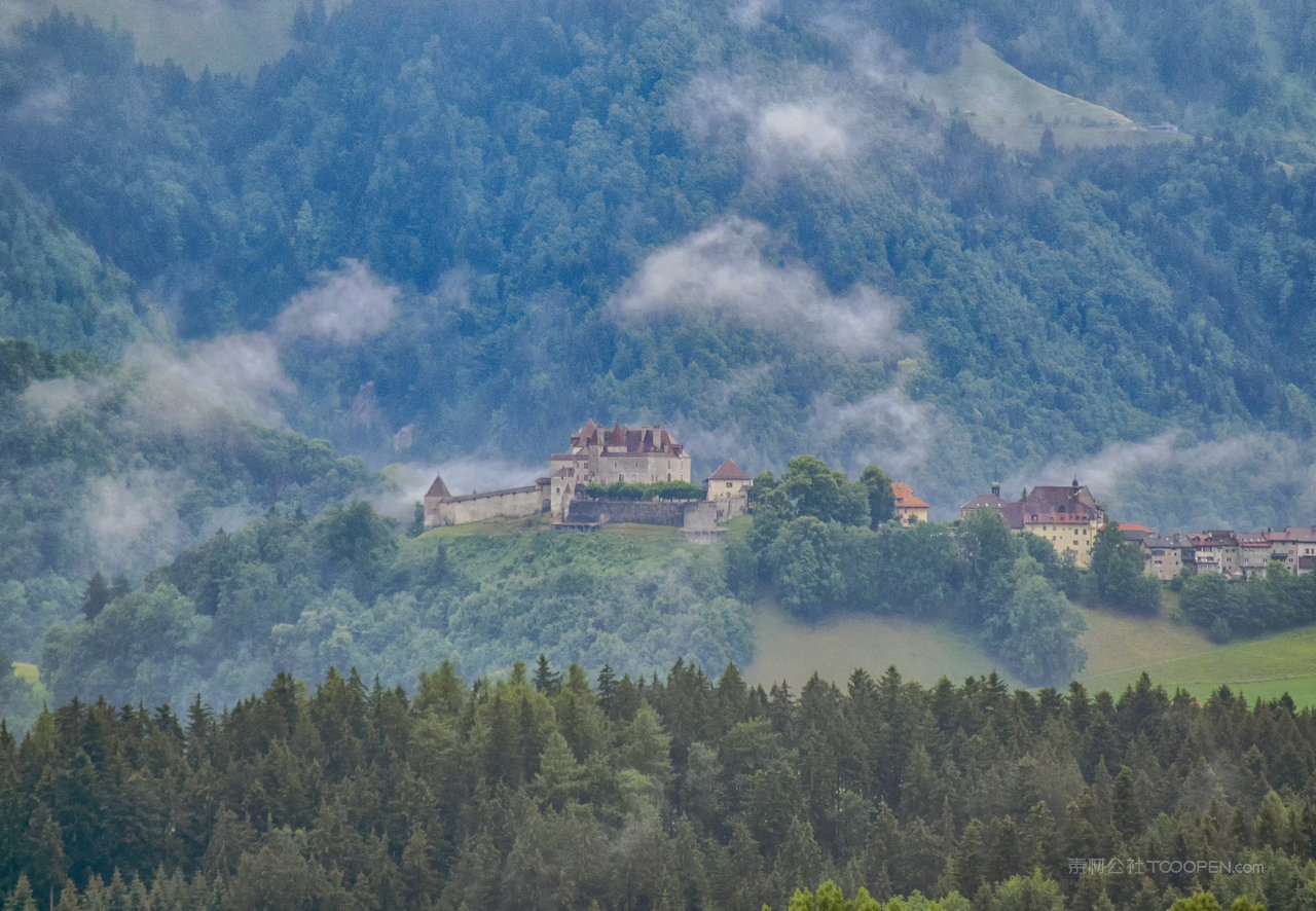 唯美瑞士山脉山林山水风景画