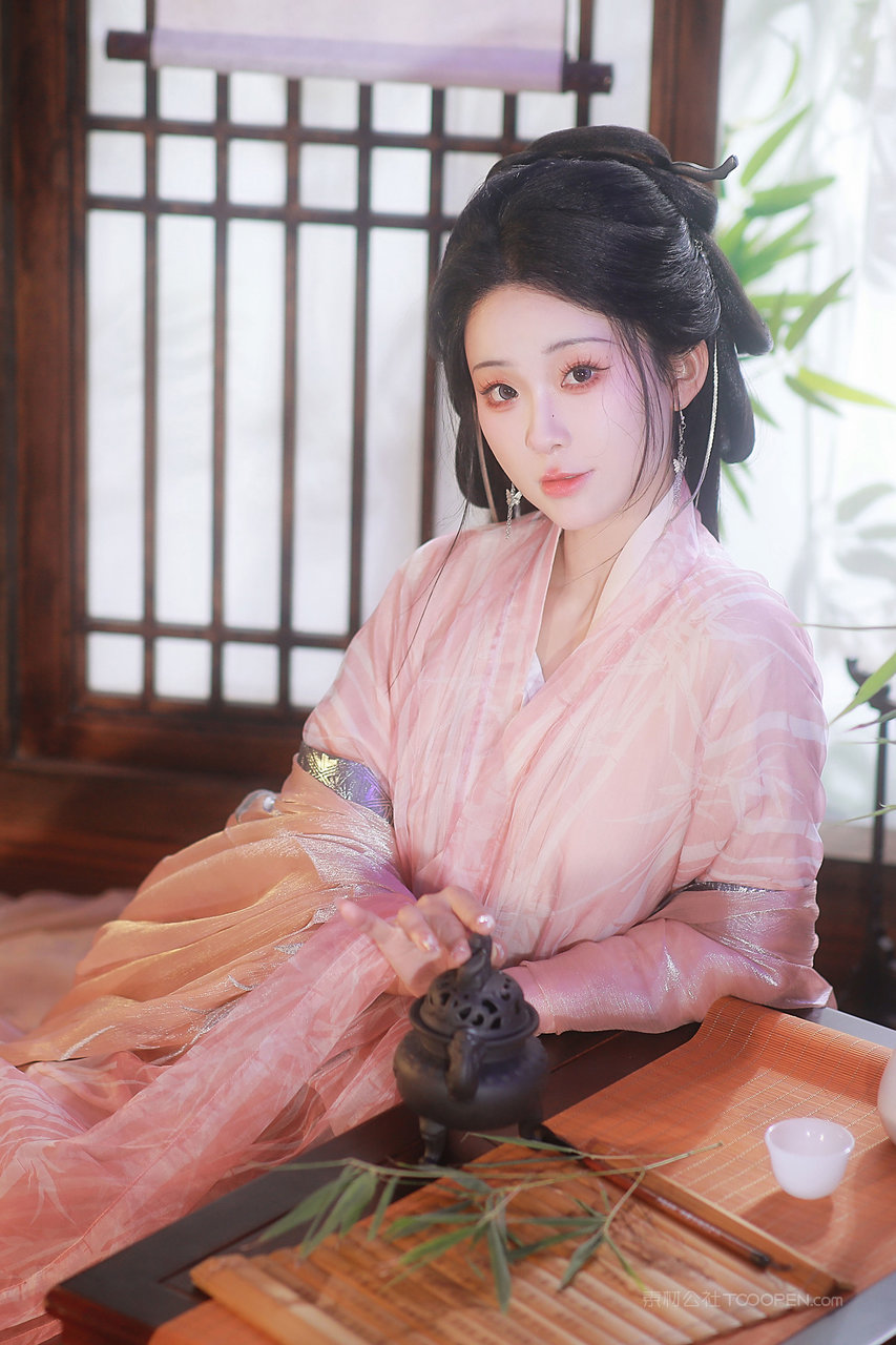 古典汉服美女图片