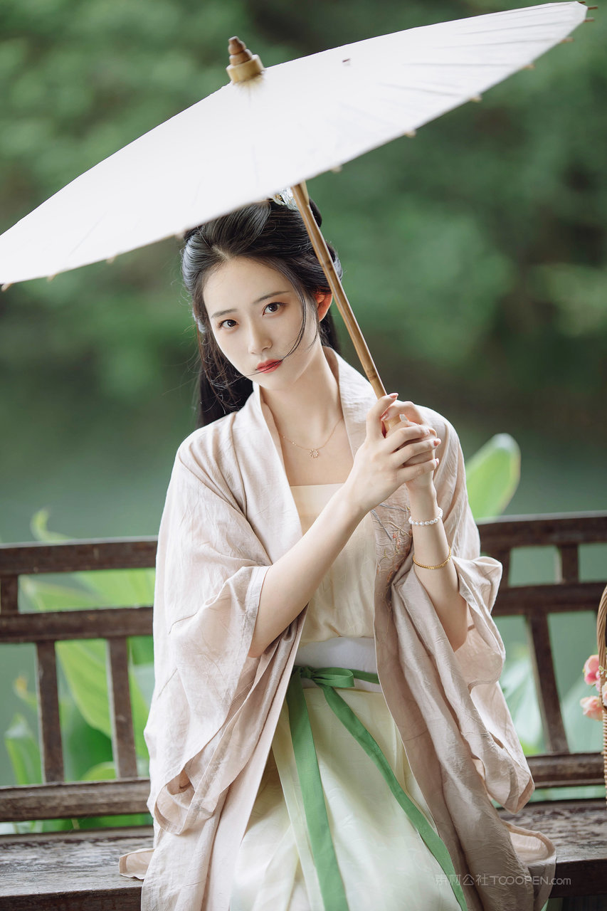 唯美古风女生壁纸高清图片大全