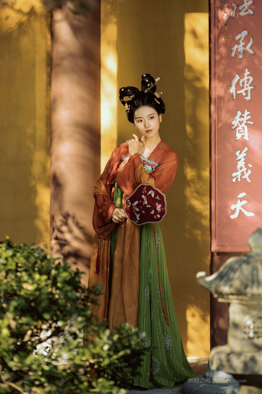 复古古装美女图片