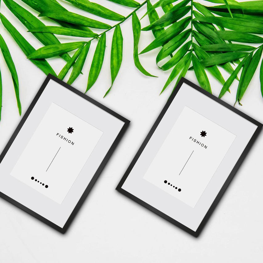 简洁清新相框贴图样机