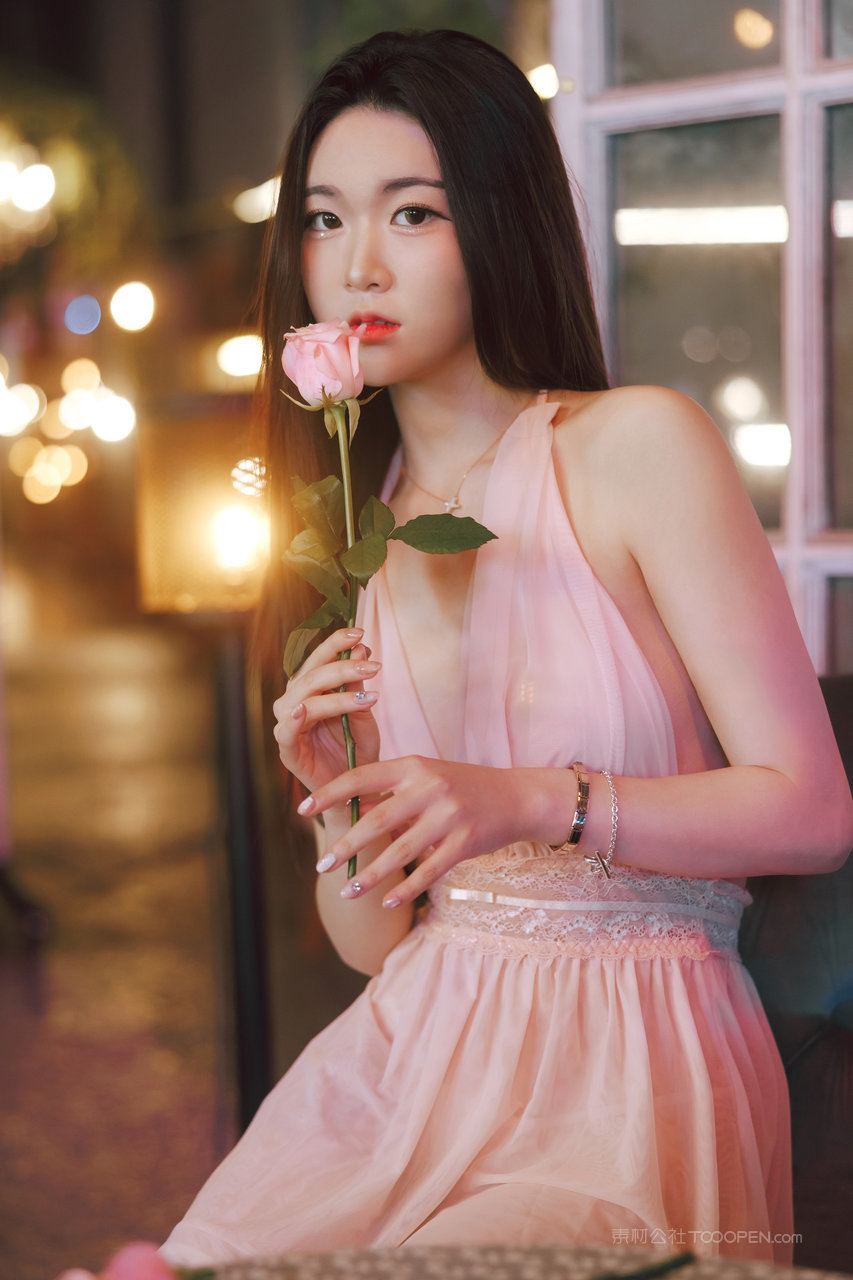 韩国女神唯美艺术照