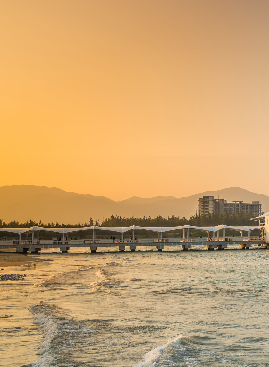 海南三亚蜈支洲岛游船码头