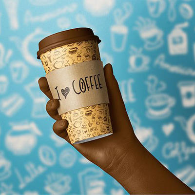 手拿咖啡杯样机