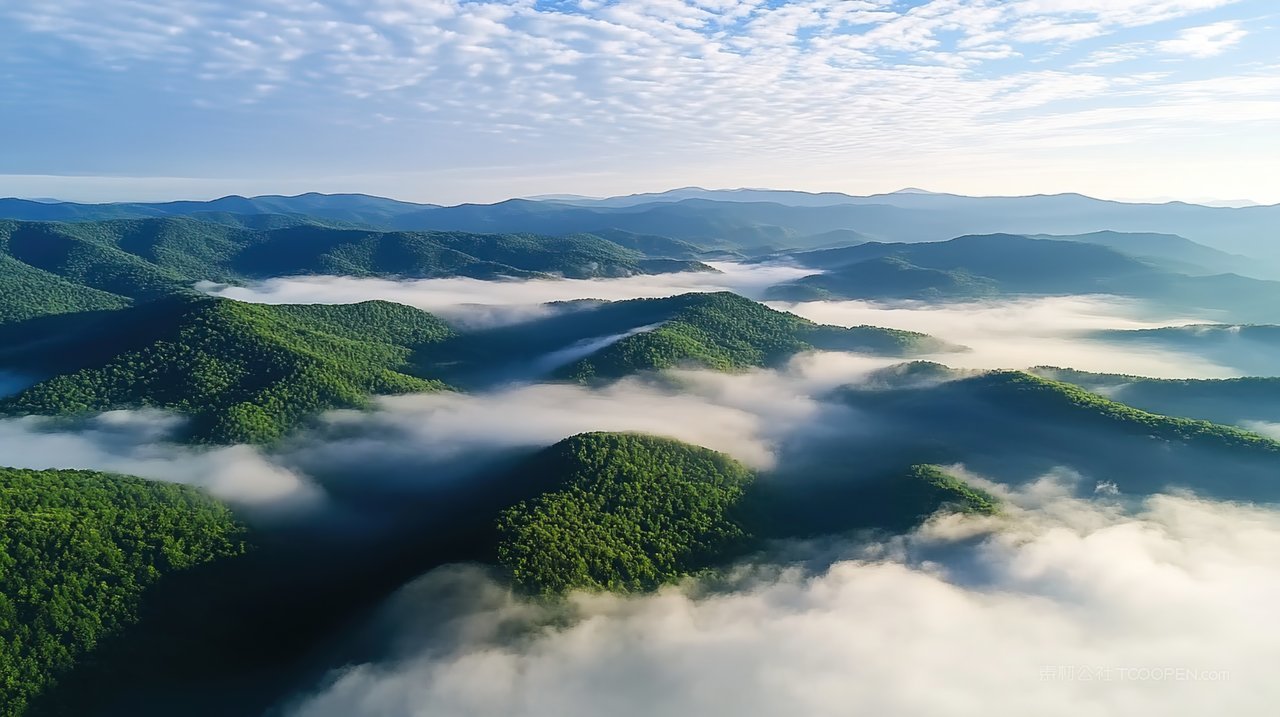山脉意境天空宁静唯美高山群山山峰风景